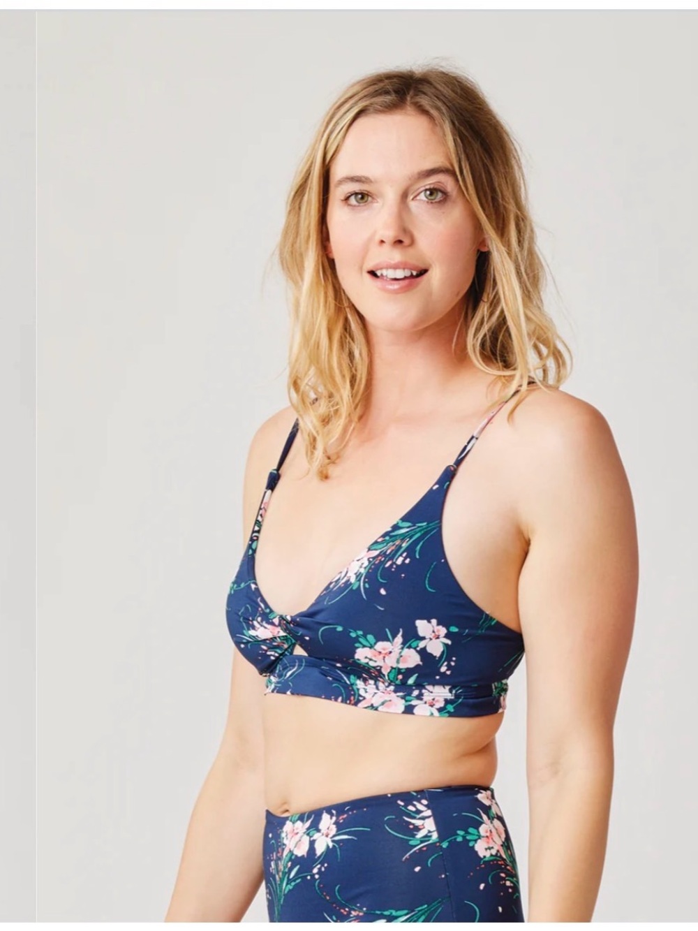 ❤️Elba Top🌸 - Picture 2 of 4
